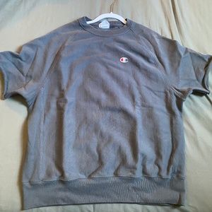 Champion Reverse Weave Short-Sleeve Crewneck